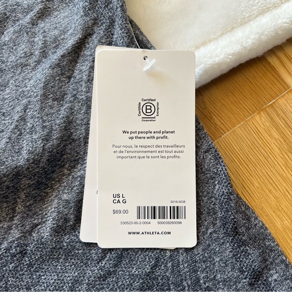 Athleta Momentum Seamless Short Sleeve Tee Shirt NWT Size L Heather Gray - Picture 7 of 7